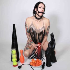 Vidéo personnalisée trash: Confie moi tes fantasmes les plus trash, sans limites ou presque !