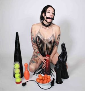 Vidéo personnalisée trash: Confie moi tes fantasmes les plus trash, sans limites ou presque !