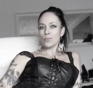 288 - Des gros godes et un gros orgasme (24'33")
