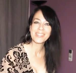523 - Massage et baise avec Brownsugar (2 parties) (37'40")