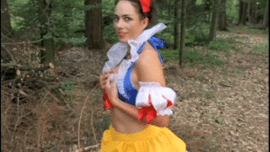 Blanche-Neige et le nain (2506)