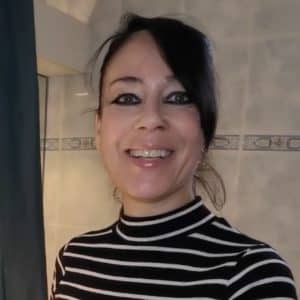 657 - Fisting@home, épisode 4 - Dans la salle de bain (5'22")