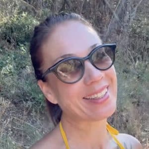 Story du jour – Je pense à ma copine et me caresse en pleine nature en Corse (10381)